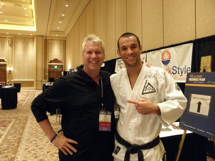 ROYCE GRACIE AND INGO LOGE PB160249_op_737x552